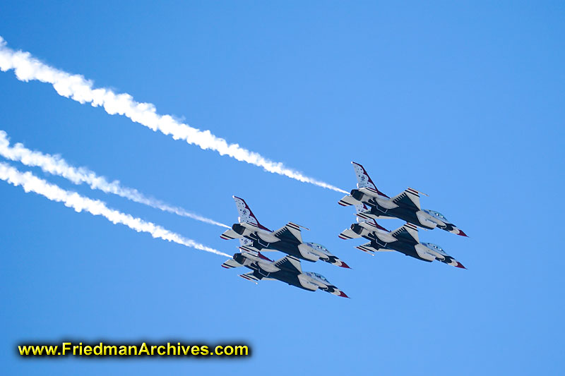 flight,airplane,fighter,jet,military,air force,show-off,